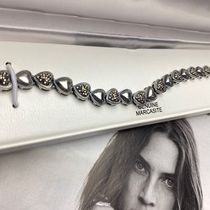 ⭐️⭐️⭐️⭐️⭐️STUNNING  “Bracelet Marcasite SILVER”